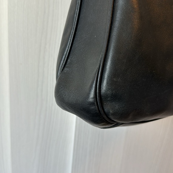 Gucci black leather Diana bag with bamboo handle - Picture 6 of 13